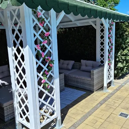 Osrodek Wypoczynkowy Hacjenda Redlo