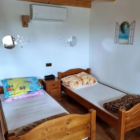 Osrodek Wypoczynkowy Hacjenda Domek letniskowy Redlo