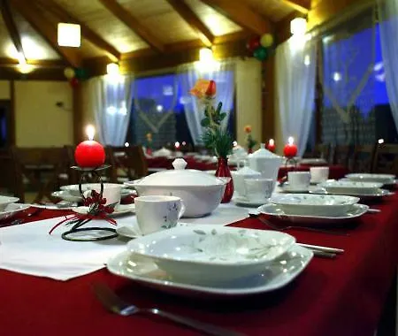 Osrodek Wypoczynkowy Hacjenda * Redlo