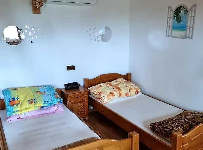 Osrodek Wypoczynkowy Hacjenda Orman Evi Redlo